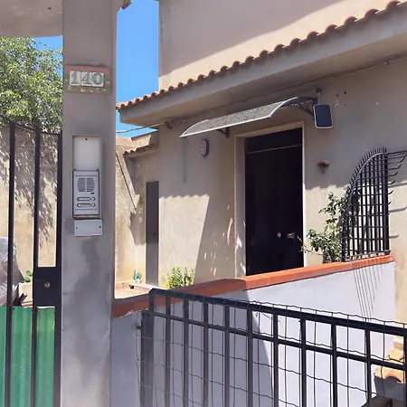 Holiday home Gallo Noto